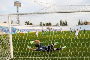 «Волгарь» победил в первом матче на новом поле
